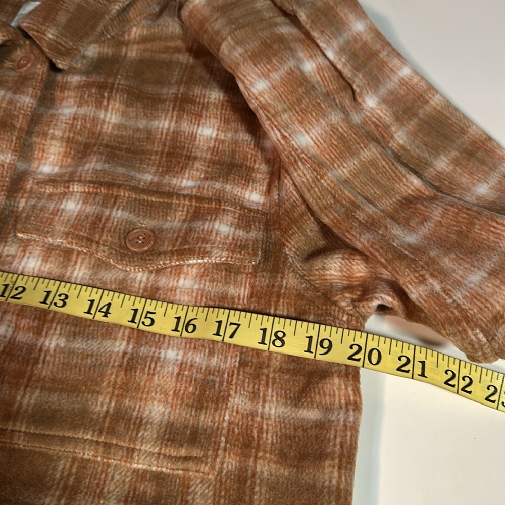 Jessica Simpson Plaid Shacket - Picture 8 of 13